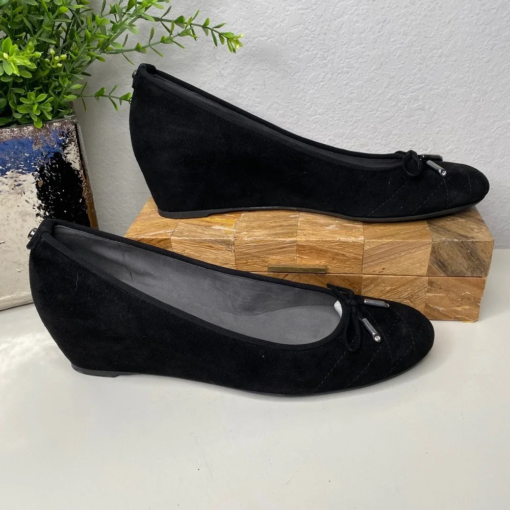 Stuart Weitzman Quilty Black Suede Quilted Bow Wedge Heels Luxury Shoes Size 11N
